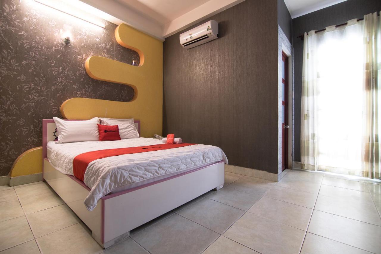 Reddoorz Plus Near Aeon Mall Tan Phu 2 Хошимин Экстерьер фото