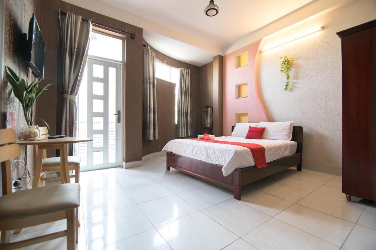 Reddoorz Plus Near Aeon Mall Tan Phu 2 Хошимин Экстерьер фото